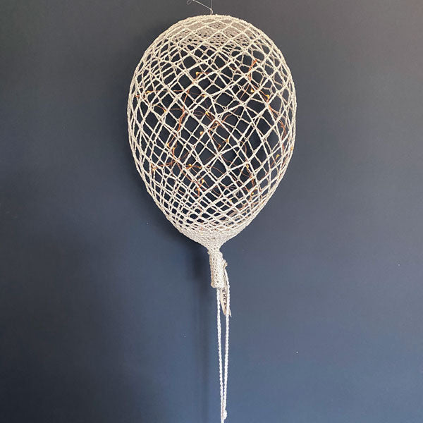 Ballon en crochet lumineux écru Grand modèle