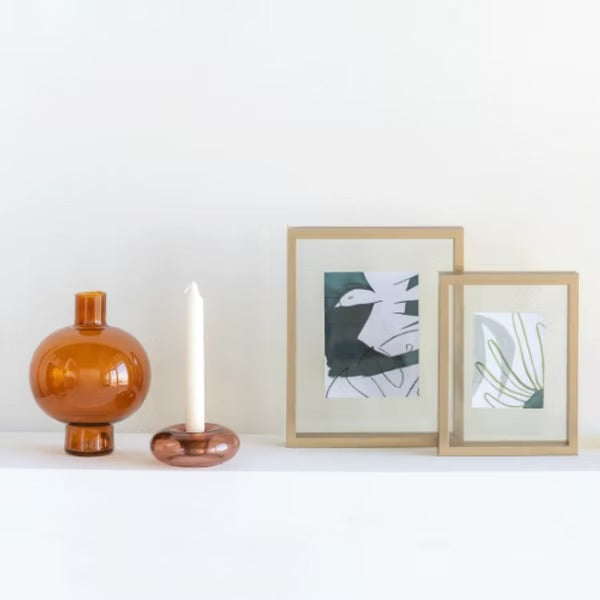 Cadre avec illustration 30x42cm transparent contours dorés